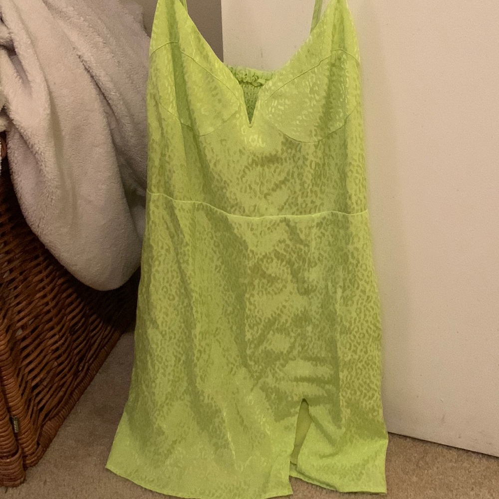 Mini dress with slit